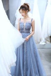 -艾米丽婚纱礼服