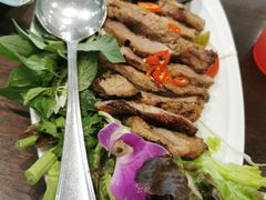 -Chom Cafe and Restaurant