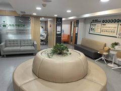 -大连何氏眼科医院