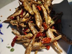 香辣刁子鱼-自己人(九码头店)