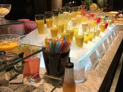 -半岛翡丽海鲜自助餐厅(观风亭店)