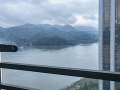 -醉江景酒店式公寓(桐庐利时广场店)