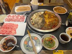 -沸炉重庆老火锅(军事博物馆店)