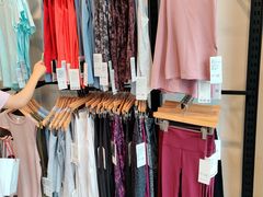 -lululemon(比斯特购物村店)