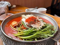 -喇喇排骨火锅·传统韩式脊骨汤(望京西园总店)