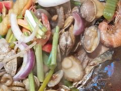 -里岛烤鱼(东港凯虹广场店)