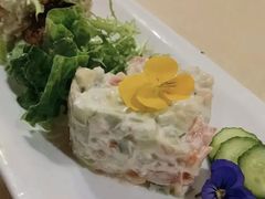 白海沙拉-老井俄式餐厅