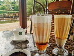 -侯臣咖啡文化村