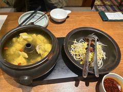 -云海肴·汽锅鸡·云南代表菜(天山百盛优客店)