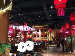 -老滇山寨•云南特色菜•地方菜•民族风情歌舞表演(金碧店)