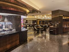 -岷山饭店-芝芝自助餐厅