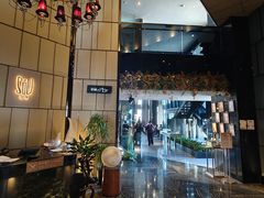 -唐拉雅秀酒店-西锦汇空中BBQ·思创餐厅