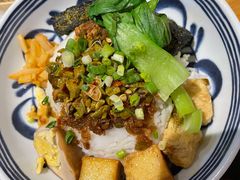 -霸蛮湖南菜·牛肉粉(荣京西街店)