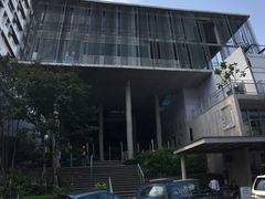 -ROAST coffee & eatery