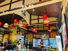 -富正毅三下锅·湘西韵味(天门山索道店)