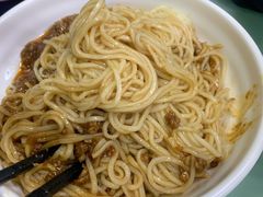 炸酱拌面-食惠里小笼包面馆(越秀店)