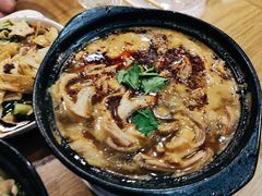 -三鞭一花·独一处·元英砂锅(海光寺店)