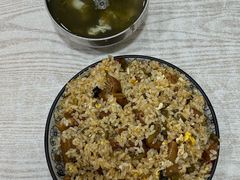 -老头爱马仕酸豇豆炒饭(丰富路店)