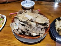 大骨头肉-王记汤河桥合罗面(兴鹤大街店)