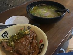 -舒蔡记生煎菜饭(云南中路店)