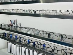-视野联行眼镜·蔡司·尼康战略合作店(城西银泰店)
