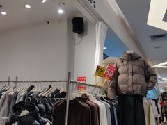 -广州壹马服装广场