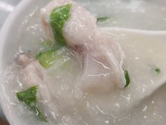 鱼骨腩粥-穗银肠粉店(东川路店)