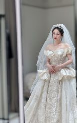 -Renee芮亦婚纱