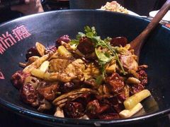 -辣尚瘾·烤鱼·新川菜(交大直营店)