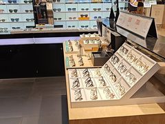 -LOHO眼镜(九亭金地广场店)