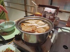 -潮界(LU·ONE凯德晶萃广场店)