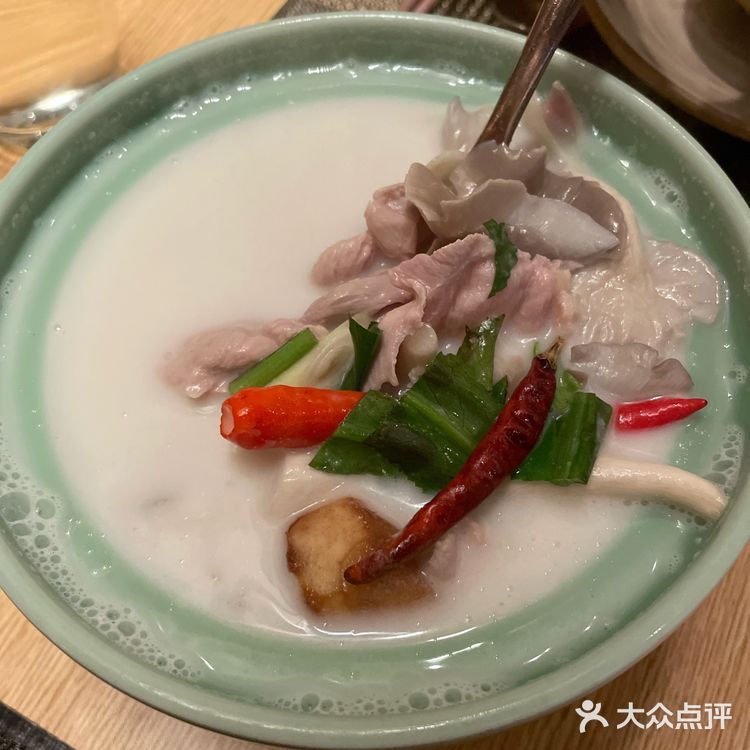 逛逛吃吃泰国菜，首选芒果树