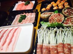 -韩烧里烧肉啤酒馆(大唐西市店)
