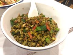 酸豆角炒肉末-新新湘菜馆(新中街二条店)