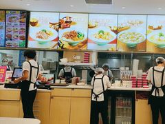 -小杨生煎(金山百联购物中心3楼店)