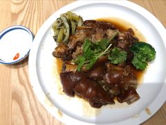 酱肉糯猪脚拼四点金-潮巷·老潮汕美食集市(欢乐港湾店)