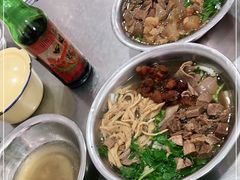 -花溪牛肉粉(八鸽岩店)