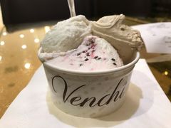 -VENCHI 闻绮(北京国贸商城店)