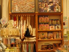 -猫的天空之城概念书店(杭州南宋御街店)