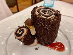 招牌树根蛋糕-莫斯科餐厅