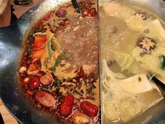 台式麻辣锅-湊湊火锅·茶憩(杭州湖滨银泰in77店)