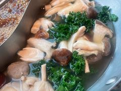-左庭右院鲜牛肉火锅(新梅广场店)