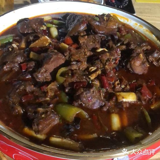 李记鲜炒鸡虾尾烧烤城(黑朱庄路店)