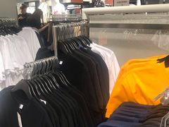 -H&M(天一广场店)
