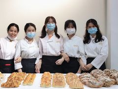 -美斯烘焙培训学院•蛋糕•面包•咖啡(宝安校区)