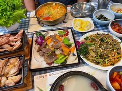 -益百岁牛尾汤(香山路店)