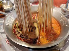 -大芊金重庆串串火锅(南京路店)