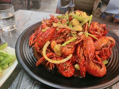 -指爱龙虾(金杨路总店)