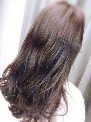 -镁连社·美联社
