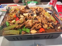 -蛙舍·炭烧牛蛙(东百中心店)